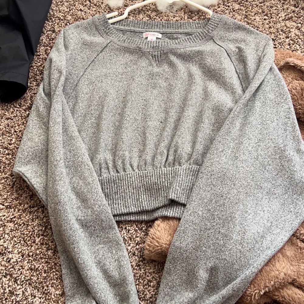 cropped long sleeve